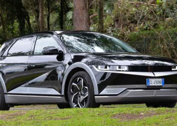Conviene acquistare un'auto elettrica?