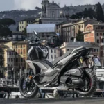 Aprilia SR GT 400