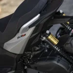 Aprilia SR GT 400
