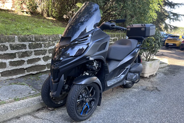 Piaggio MP3 310