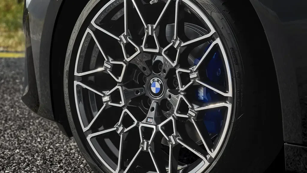 Nuova BMW Serie 3 Nuova BMW Serie 3
